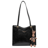 Lene™ – Bunny Charm Vintage Skulderveske i Skinn