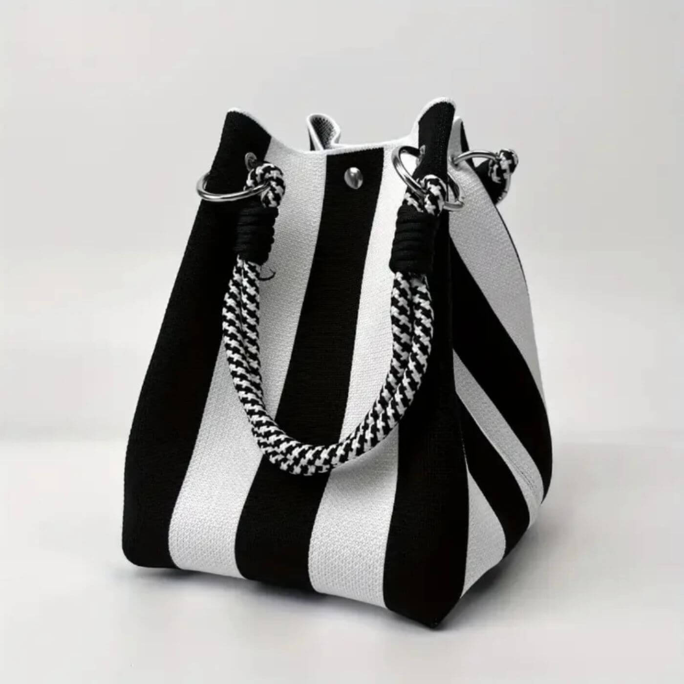 Mina™ – Stilren Toteveske