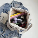 Greta™ – Ribbede Corduroy Strukturert Tote Bag
