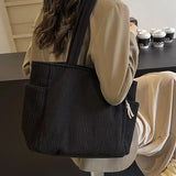 Greta™ – Ribbede Corduroy Strukturert Tote Bag