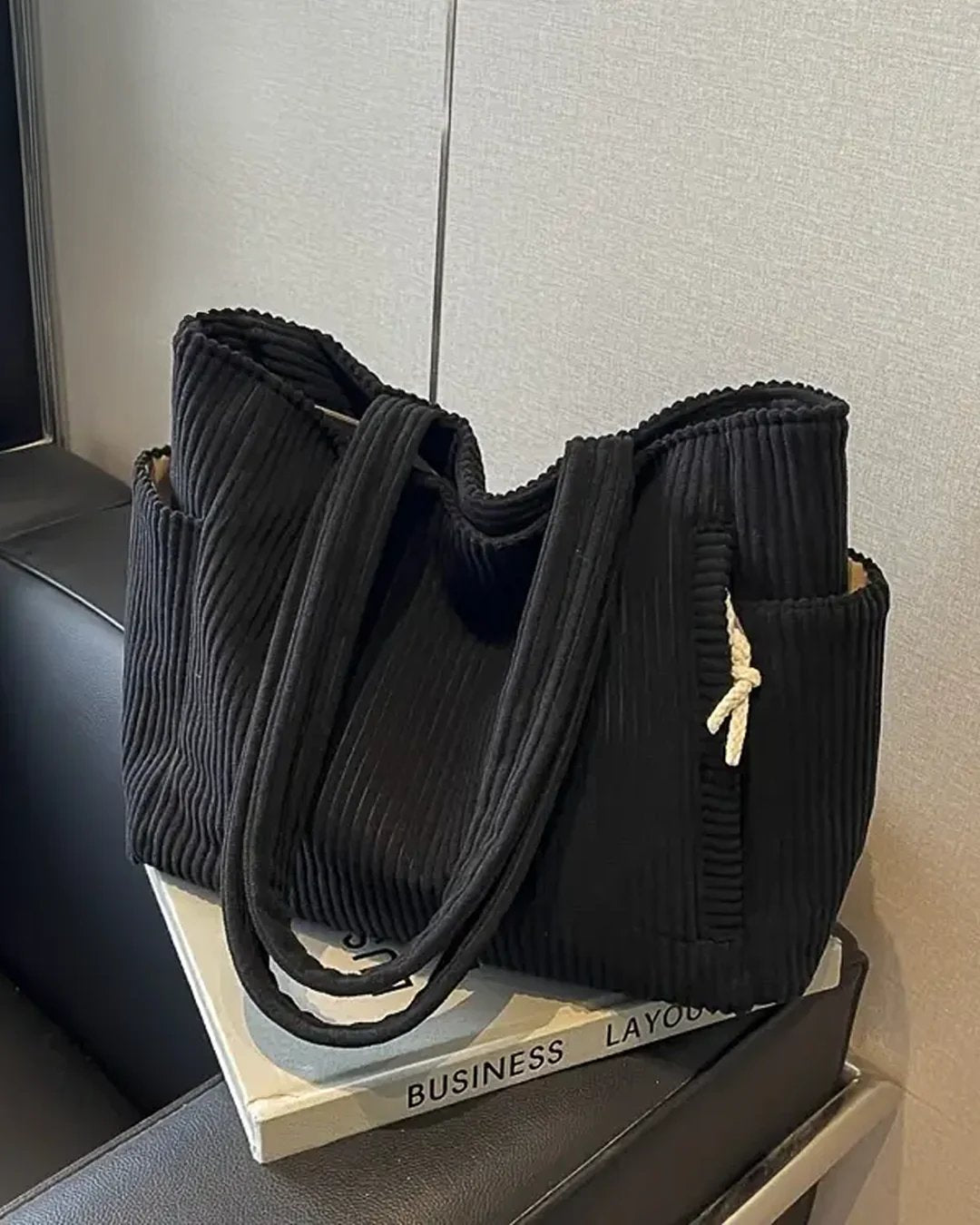 Greta™ – Ribbede Corduroy Strukturert Tote Bag