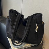 Greta™ – Ribbede Corduroy Strukturert Tote Bag
